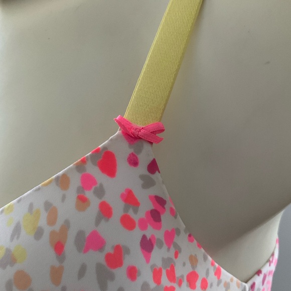 Victoria's Secret Plunge 36DD  Padded Underwire Pink and Yellow Patterned Bra - Picture 4 of 9